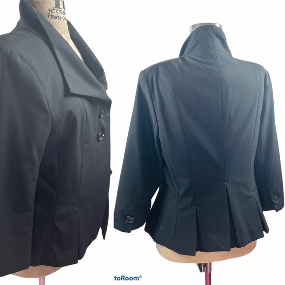 Isaac Mizrahi Cropped Sleeve Pleated Suit Jacket - Picture 10 of 11